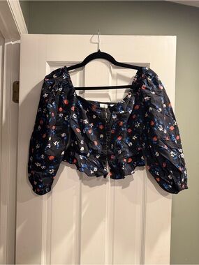 Collusion Black Floral Puff-Sleeve Crop Top summer size 2